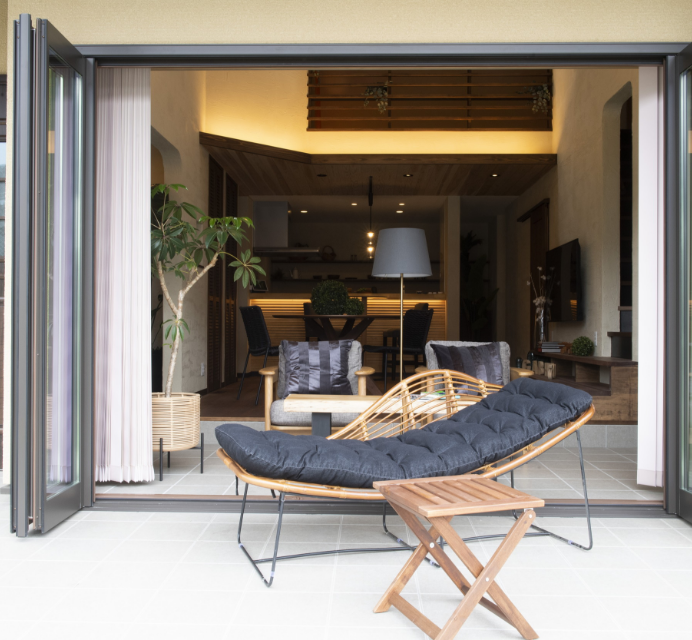 ベランダ　ソファー　写真